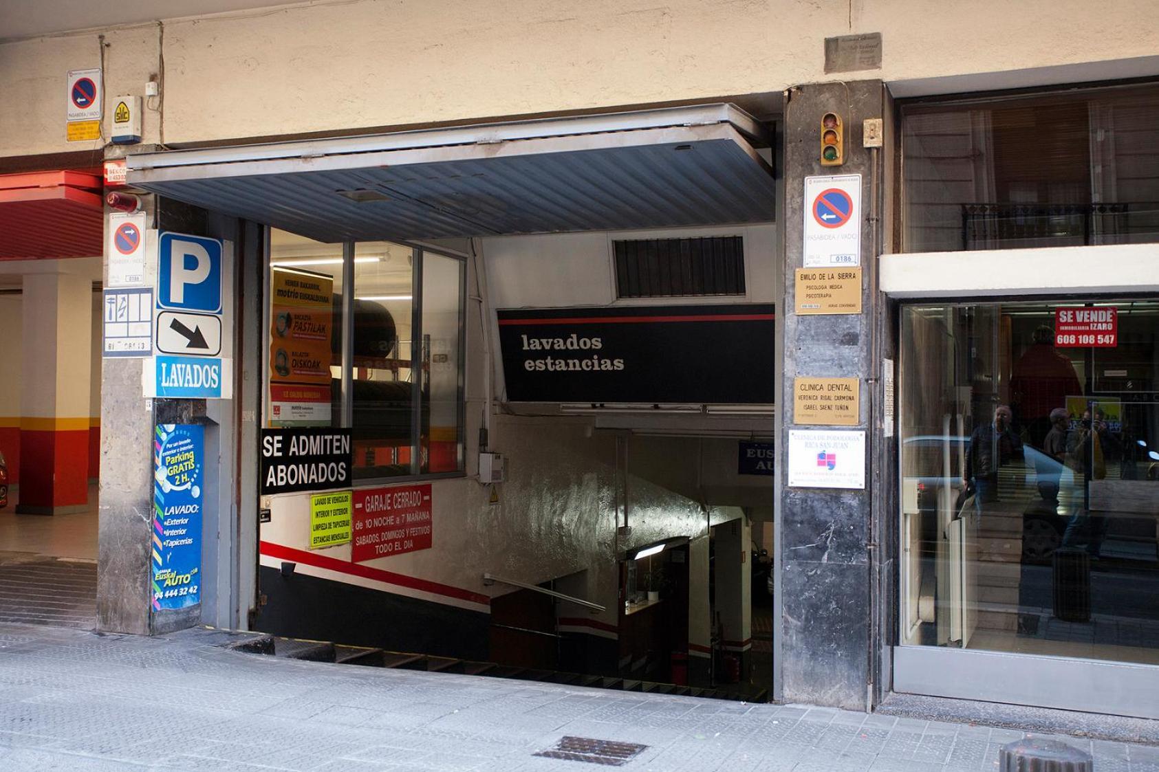 Bilbao Centro Con Opcion De Parking Apartment Exterior photo